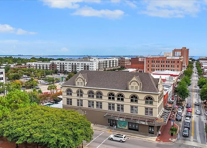 The Pearl * Pensacola